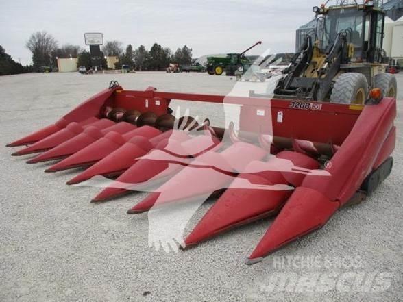 Case IH 3208 Głowice ścinkowe