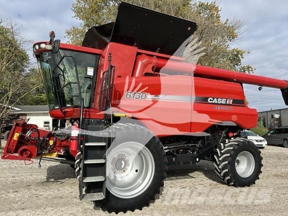 Case IH 6130 Kombajny zbożowe