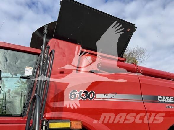 Case IH 6130 Kombajny zbożowe