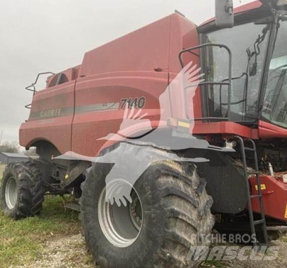 Case IH 7140 Kombajny zbożowe