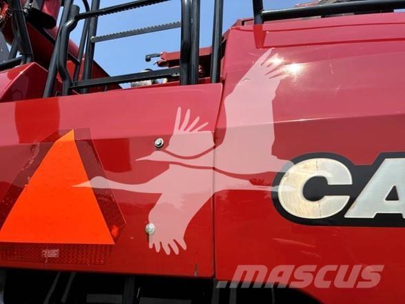 Case IH 8120 Kombajny zbożowe