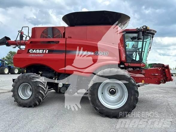 Case IH 8240 Kombajny zbożowe