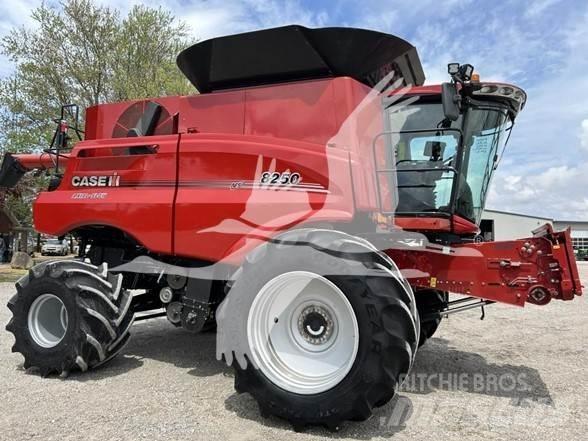 Case IH 8250 Kombajny zbożowe