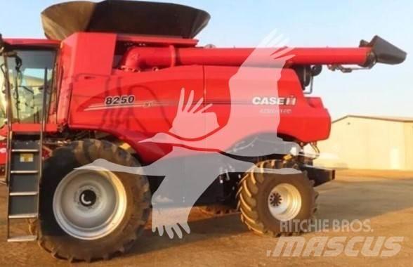 Case IH 8250 Kombajny zbożowe