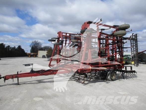 Case IH TM14 Kultywatory