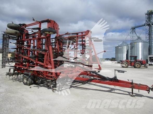 Case IH TM14 Kultywatory