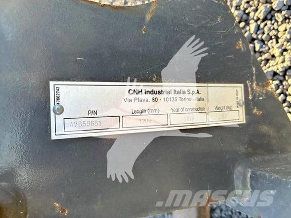 CNH 60 FORKS Maszyny budowlane - Inne