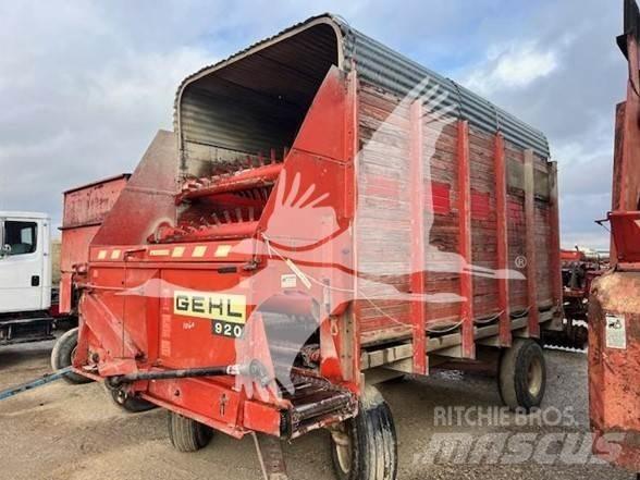 Gehl BU920 Wozy paszowe