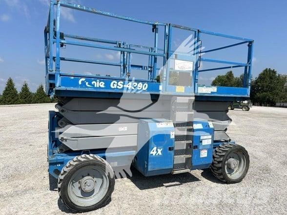 Genie GS4390RT Podnośniki nożycowe