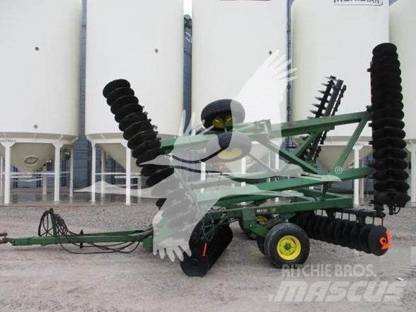 John Deere 630 Brony talerzowe