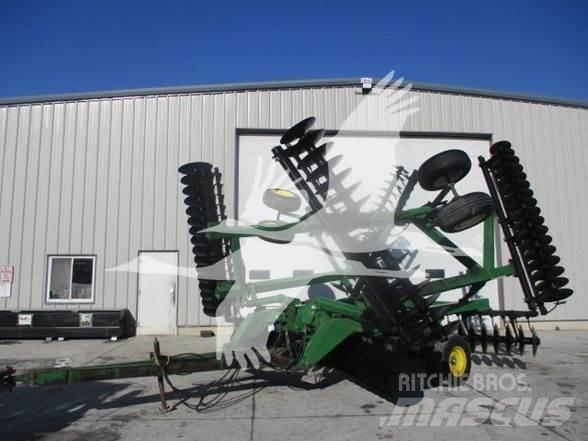 John Deere 630 Brony talerzowe