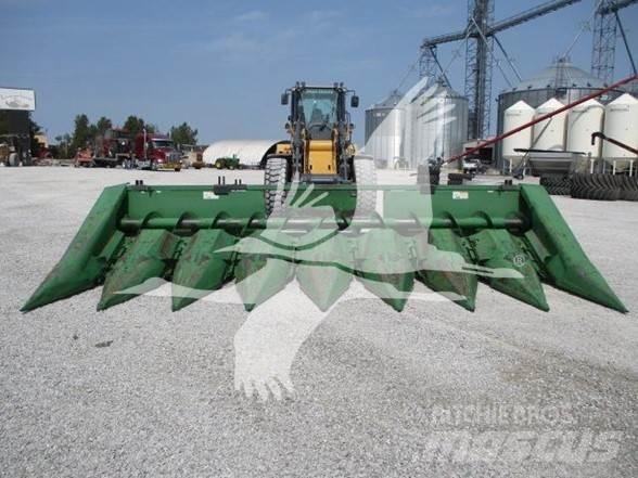 John Deere 843 Głowice ścinkowe