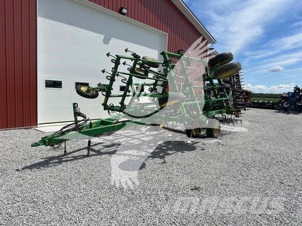 John Deere 980 Kultywatory