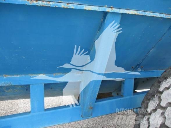 Kinze 840 Przyczepy zbożowe