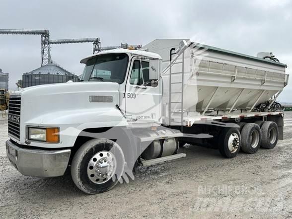 Mack CH613 Maszyny budowlane - Inne