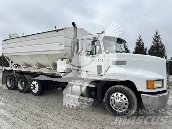 Mack CH613 Maszyny budowlane - Inne
