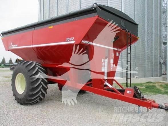 Parker 1042 Przyczepy zbożowe