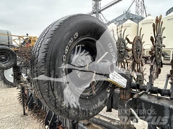 YETTER 3530 Inne maszyny i akcesoria uprawowe