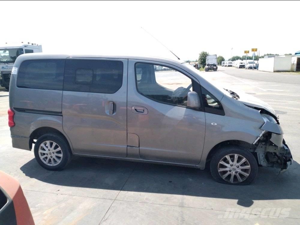 Nissan NV 200 Busy / Vany