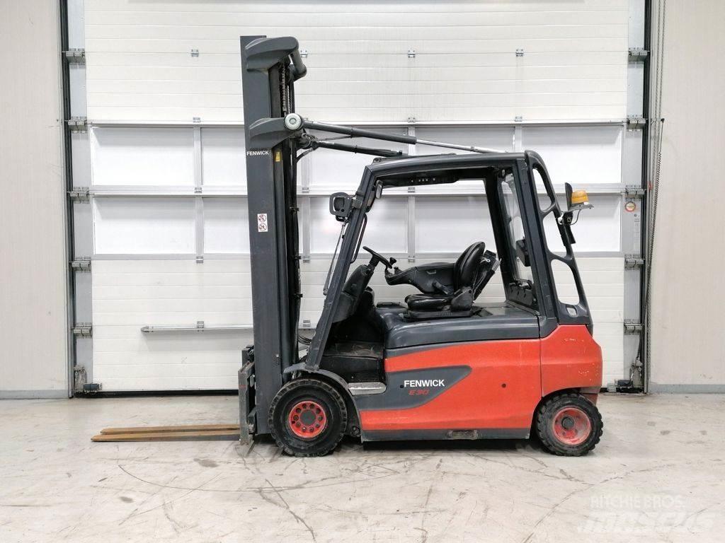 Linde E30L-01 Wózki elektryczne