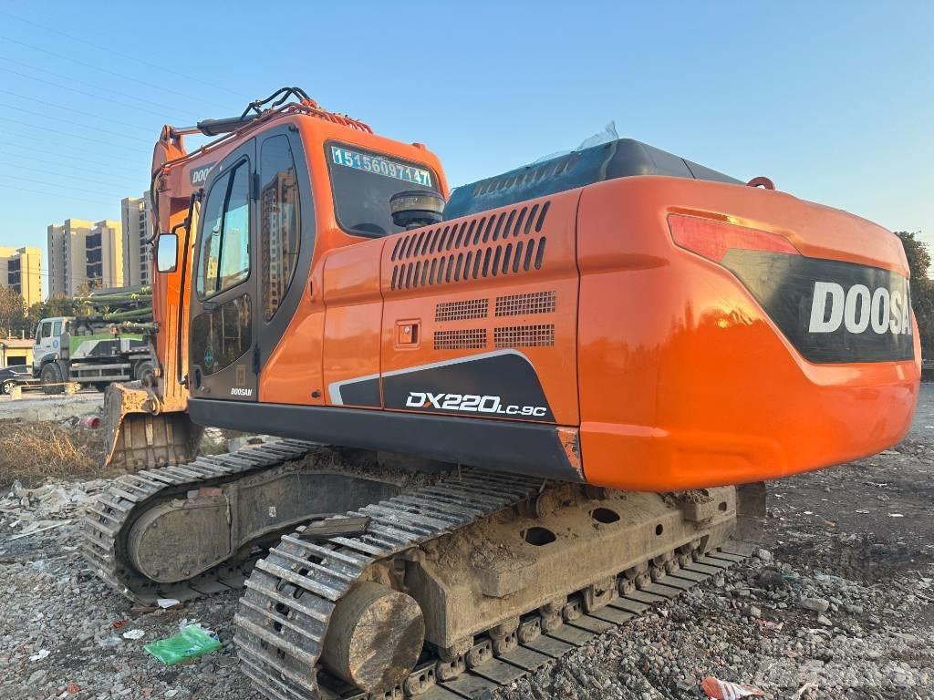 Doosan DX220LC-9 Koparki gąsienicowe