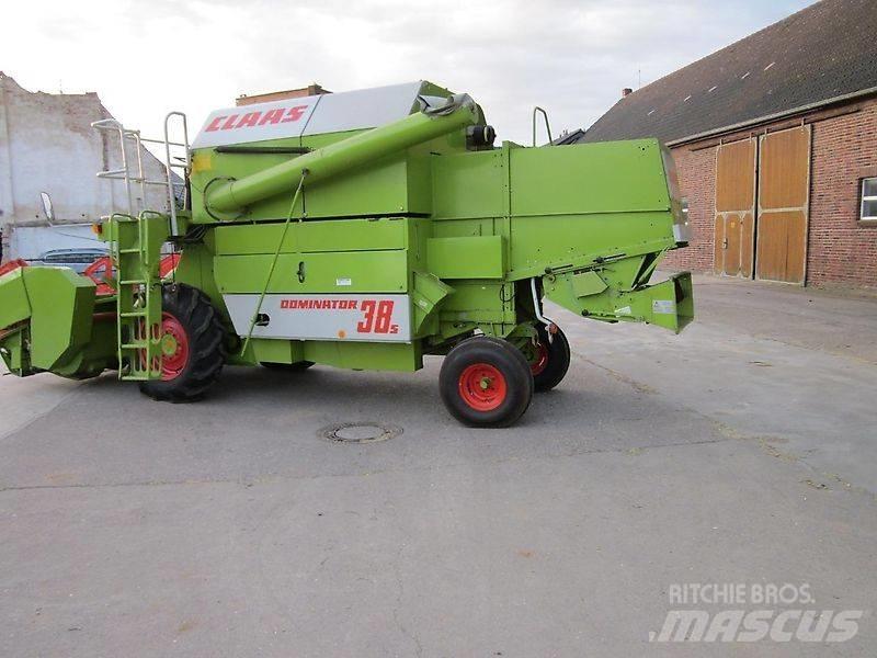 CLAAS Dominator 38 Kombajny zbożowe