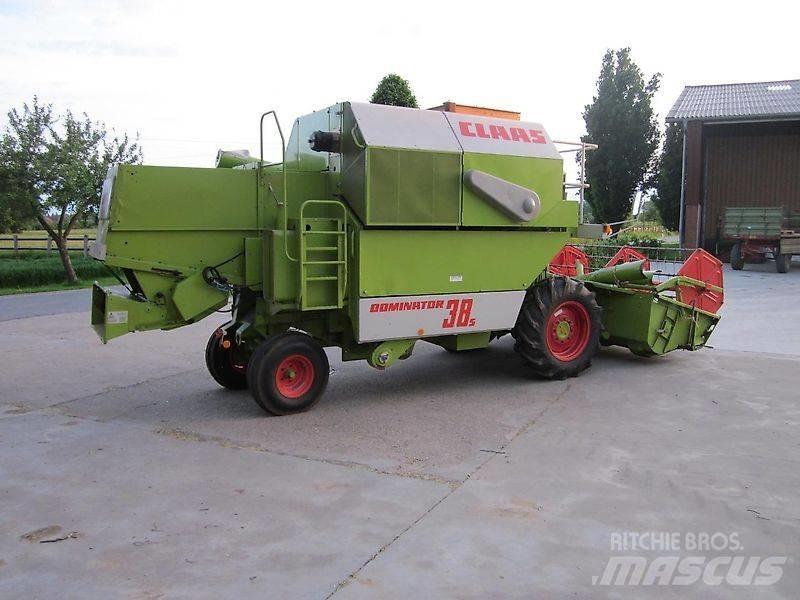CLAAS Dominator 38 Kombajny zbożowe