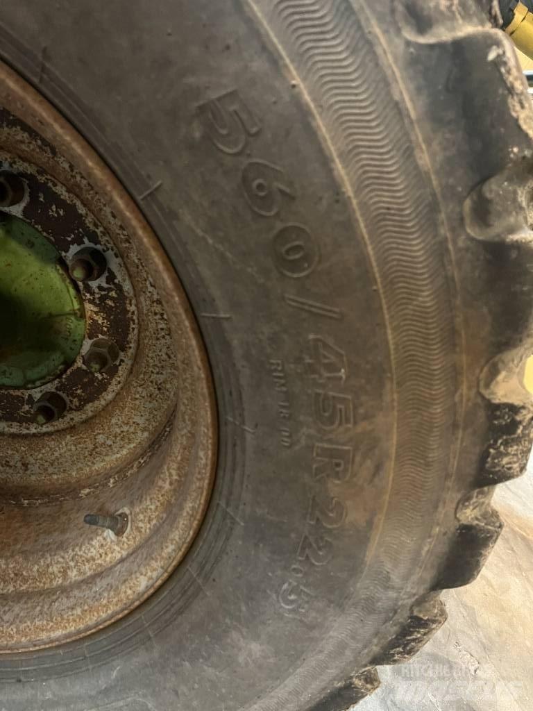 Krone Swadro 1400 Zgrabiarki i przetrząsacze