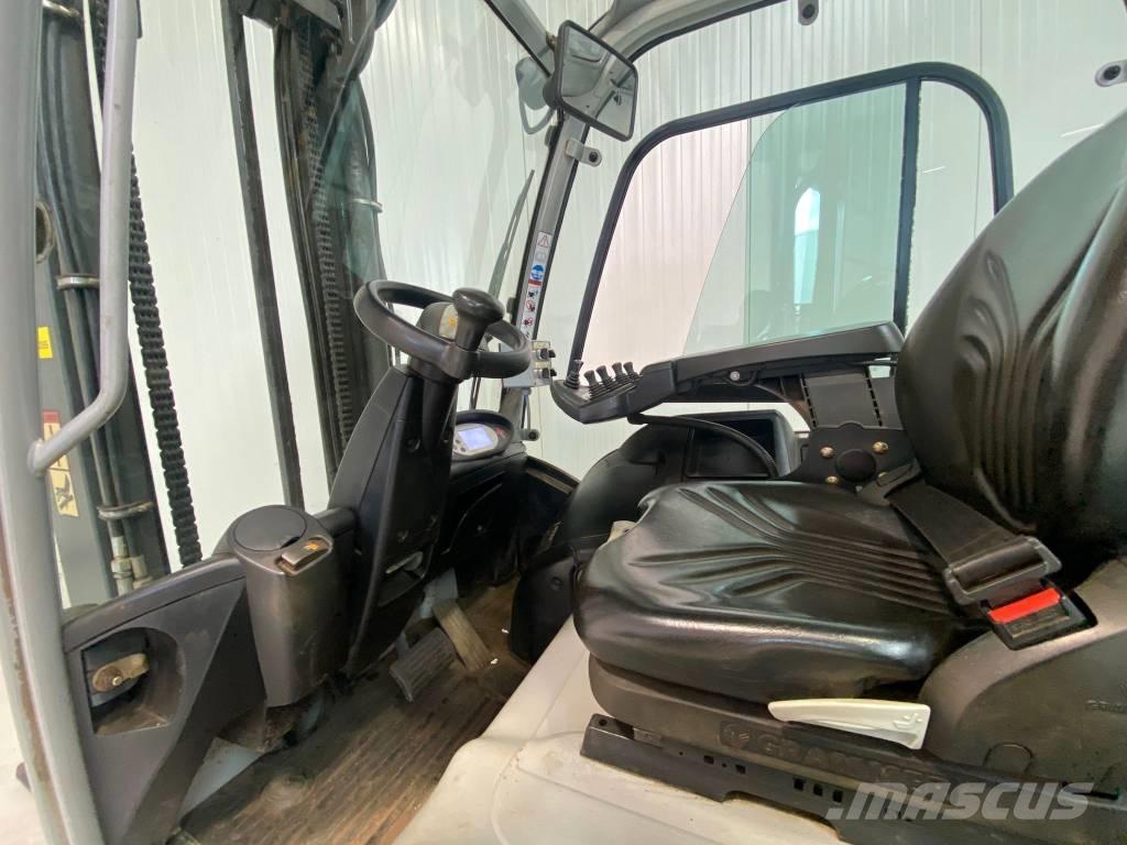 Still RX60-25 Wózki elektryczne