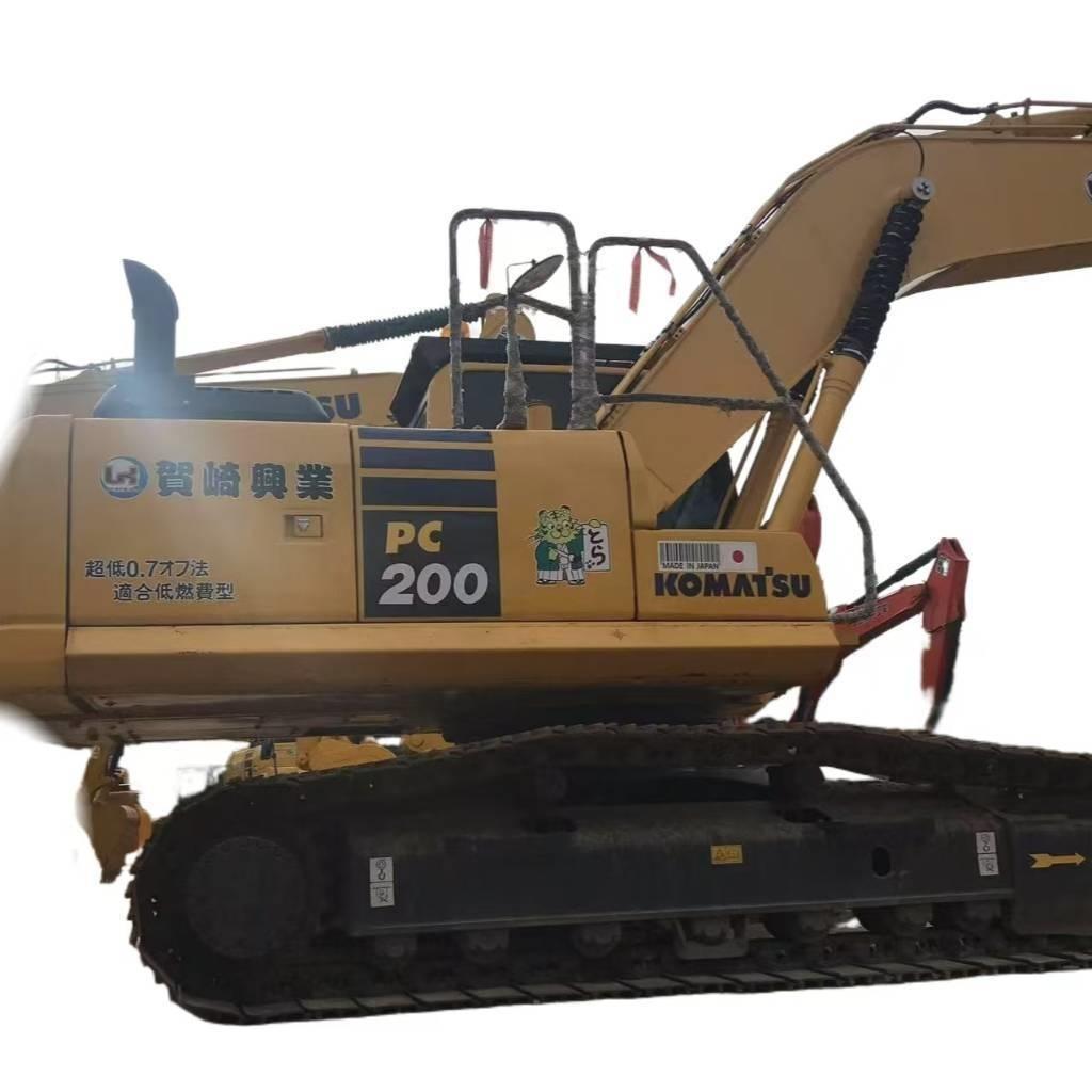 Komatsu PC 200-8 Koparki gąsienicowe