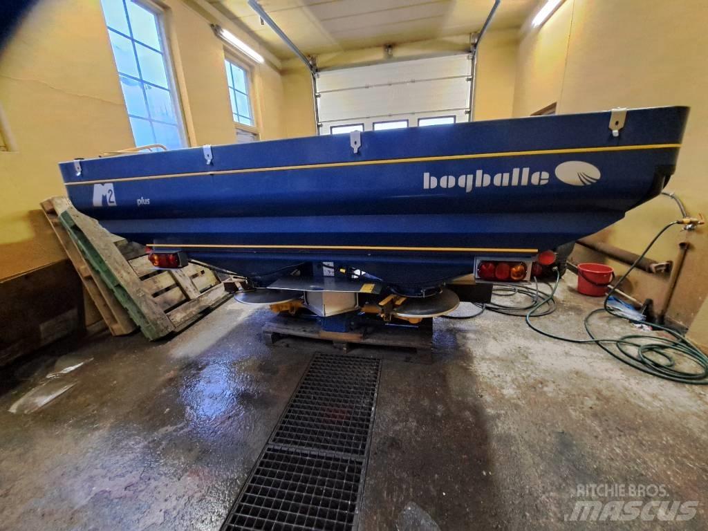 Bogballe M2W Rozrzutnik nawozów mineralnych