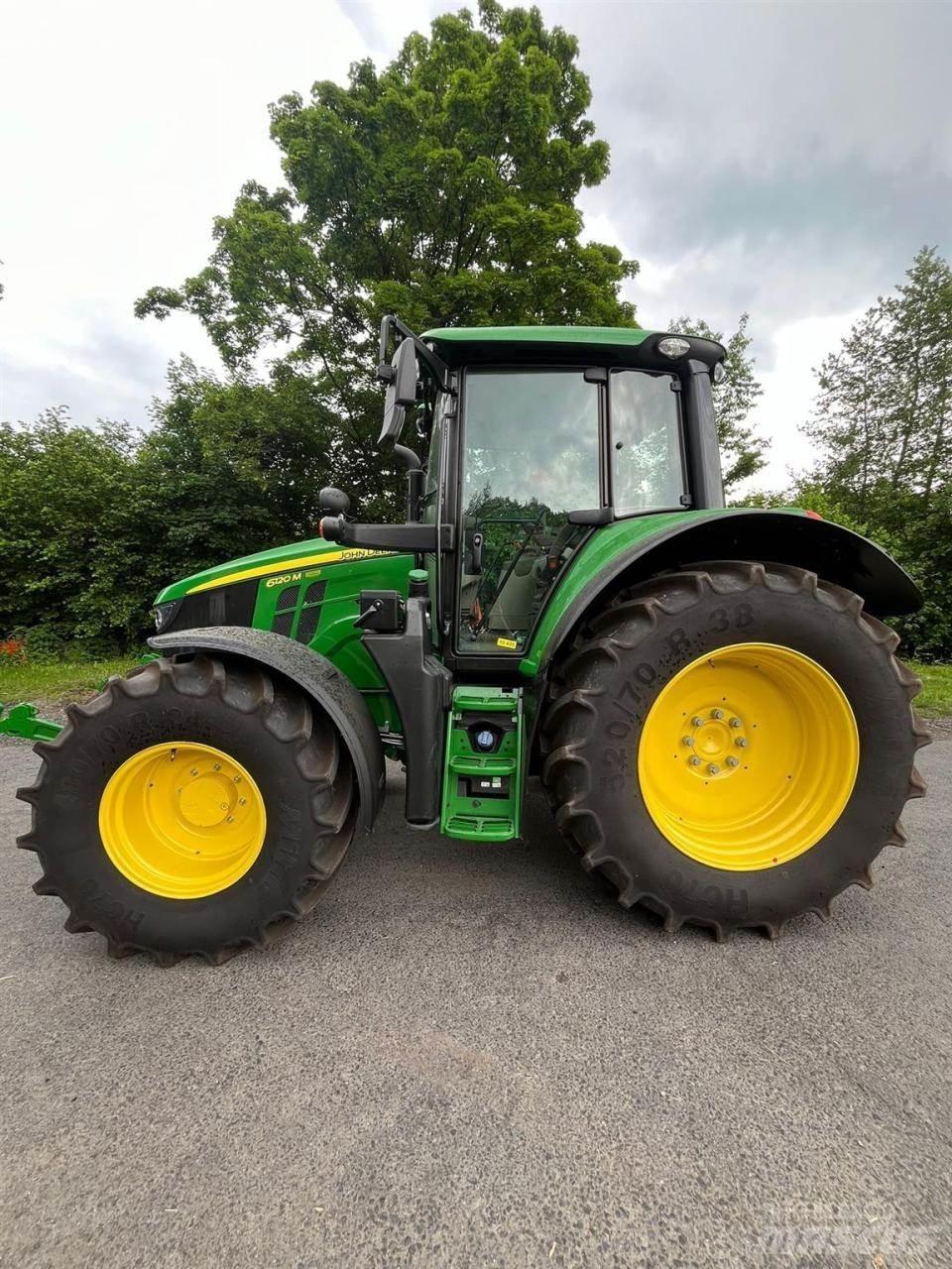 John Deere 6120M Ciągniki rolnicze