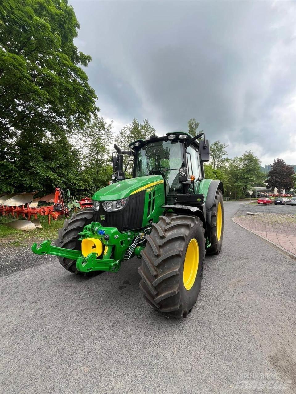 John Deere 6120M Ciągniki rolnicze