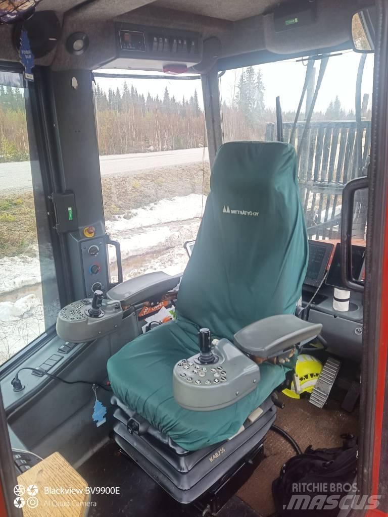 Komatsu 860.4 Forwardery