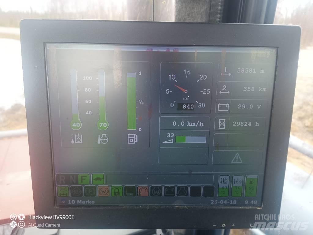 Komatsu 860.4 Forwardery