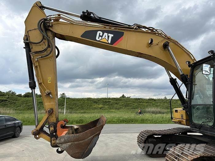 CAT 320FL Koparki gąsienicowe