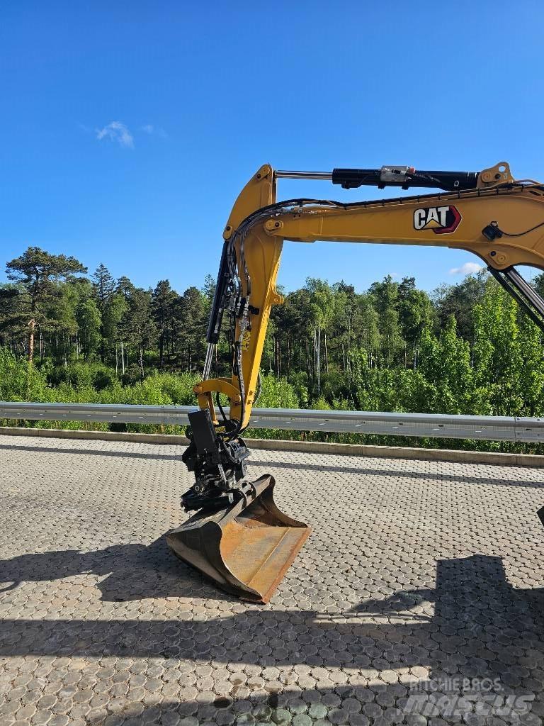 CAT 306 Minikoparki