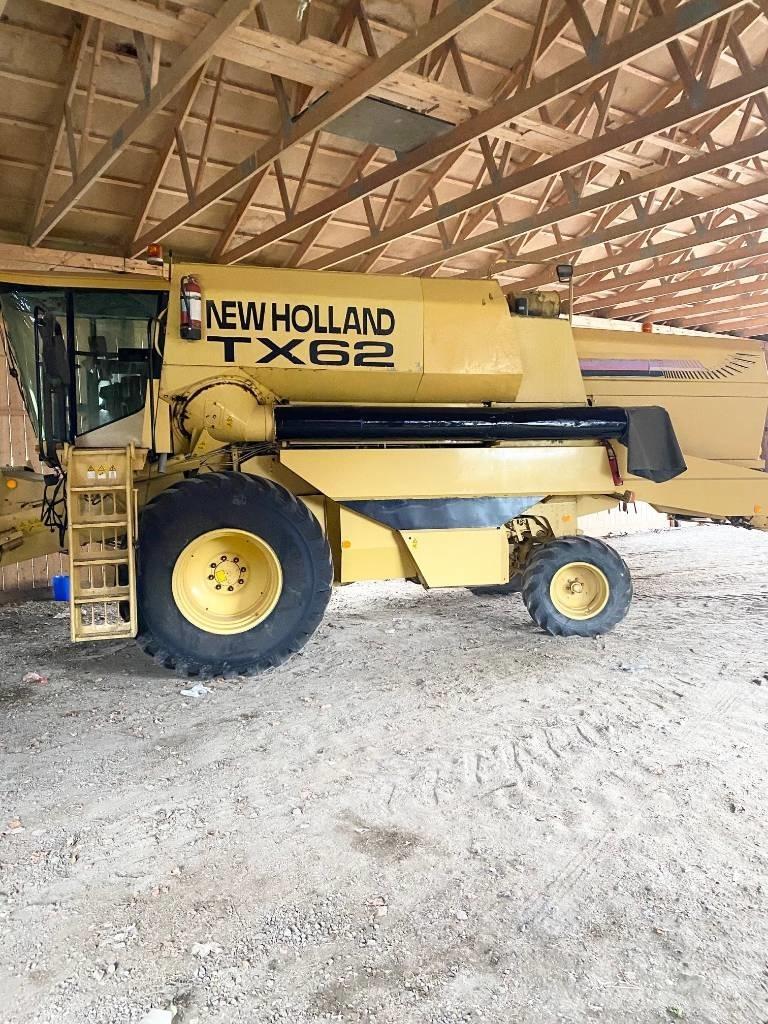 New Holland TX 62 Kombajny zbożowe