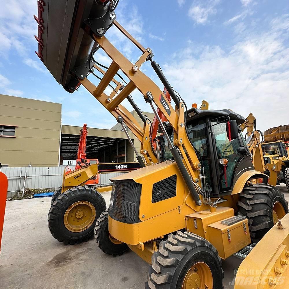 CAT 420 F Koparko-ładowarki