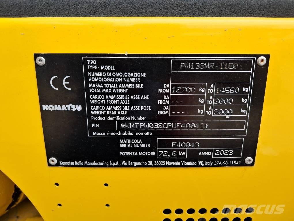 Komatsu PW138MR-11E0 Koparki kołowe