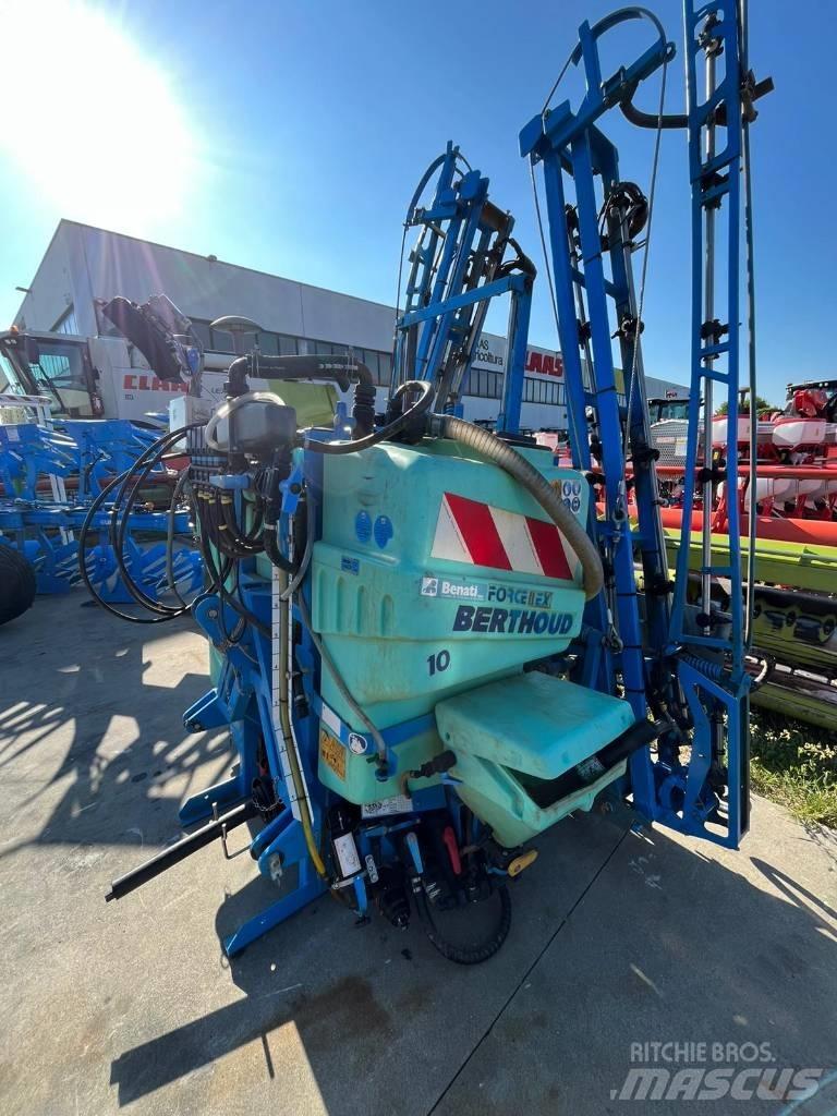 Berthoud Force 1000 Opryskiwacze zaczepiane
