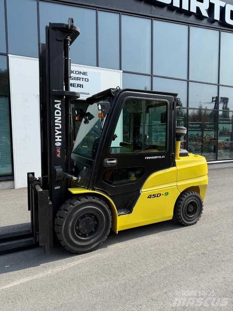 Hyundai 45 D-9 Wózki Diesla