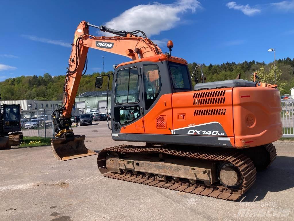 Doosan DX 140 LC Koparki gąsienicowe
