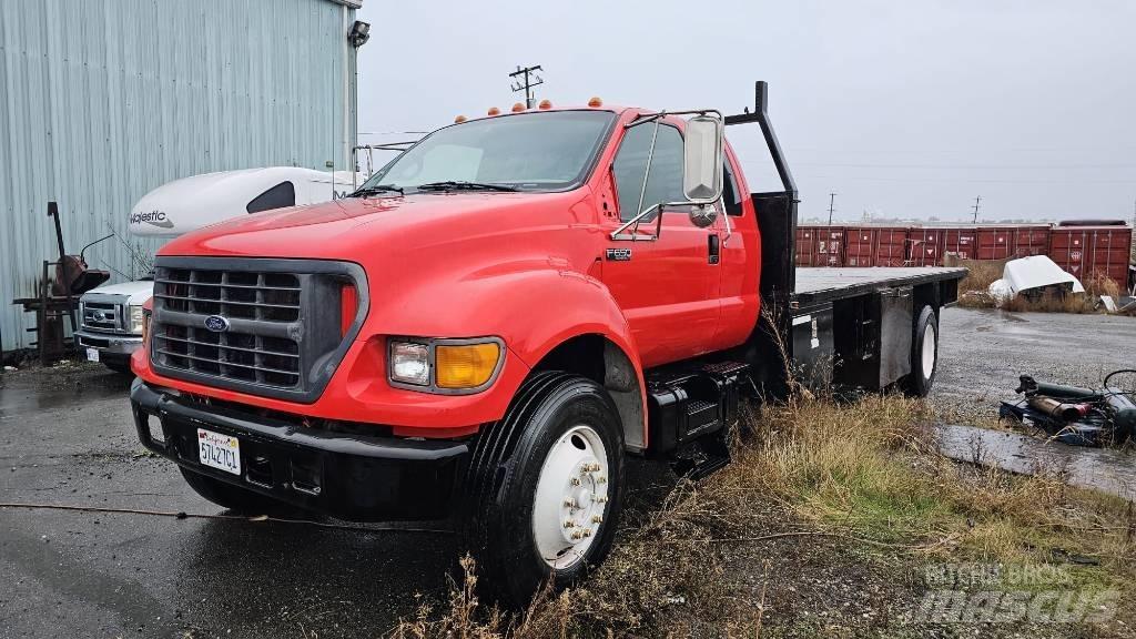 Ford F650 Ciężarówki typu Platforma / Skrzynia
