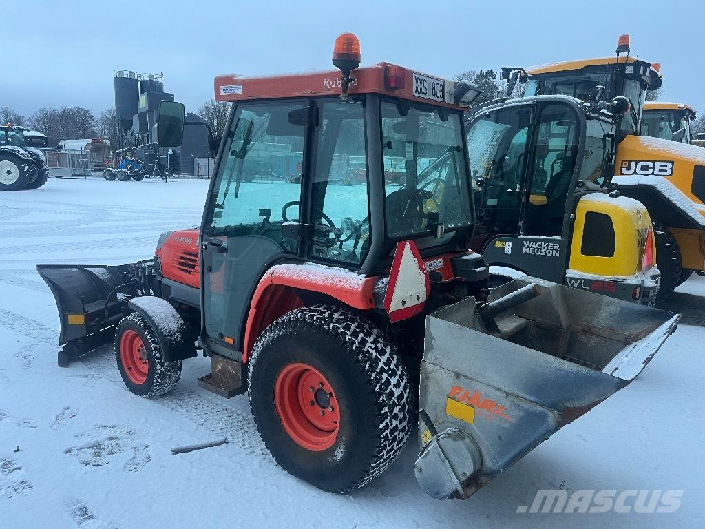 Kubota STV 36 Mikrociągniki
