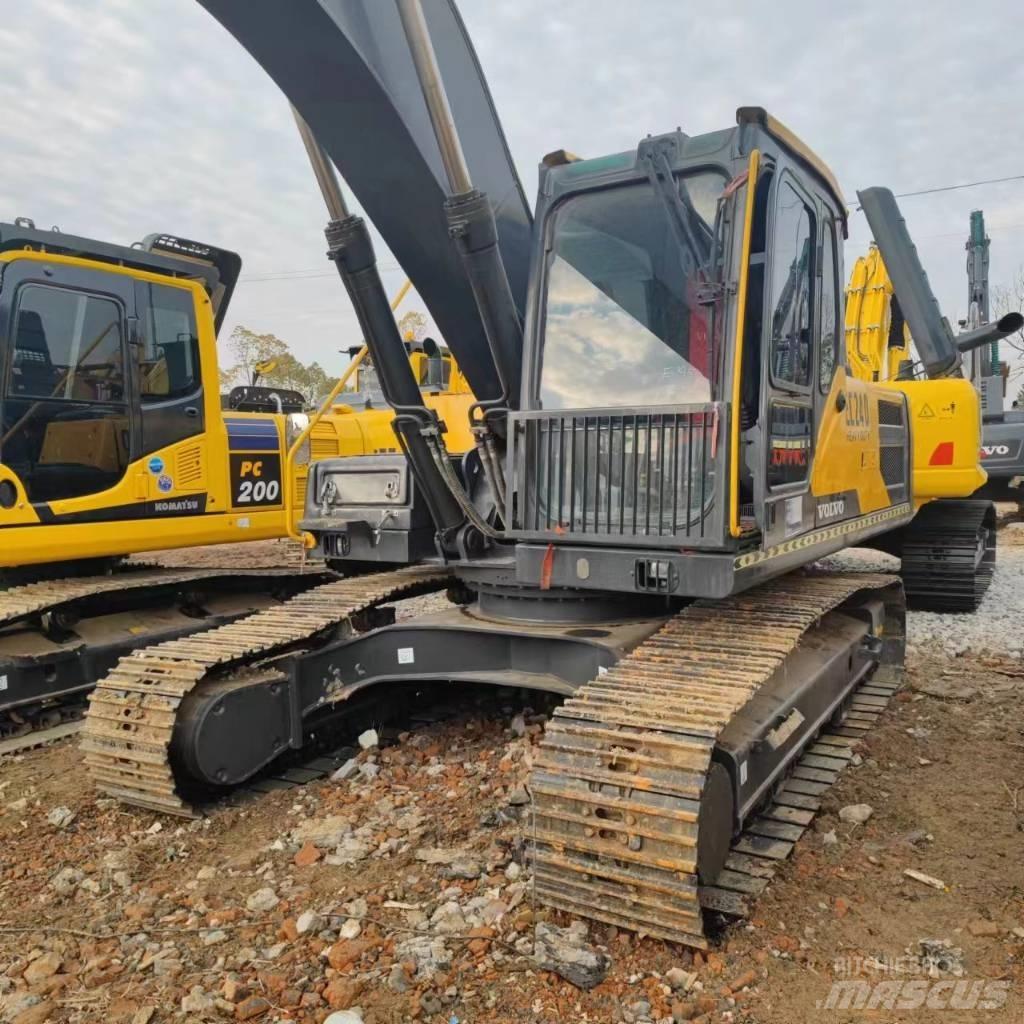 Volvo EC 240 Koparki gąsienicowe