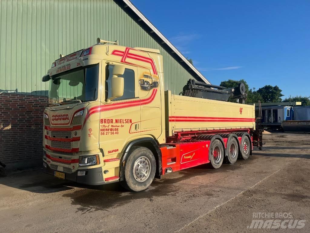 Scania R 520 Tridem Żurawie samochodowe