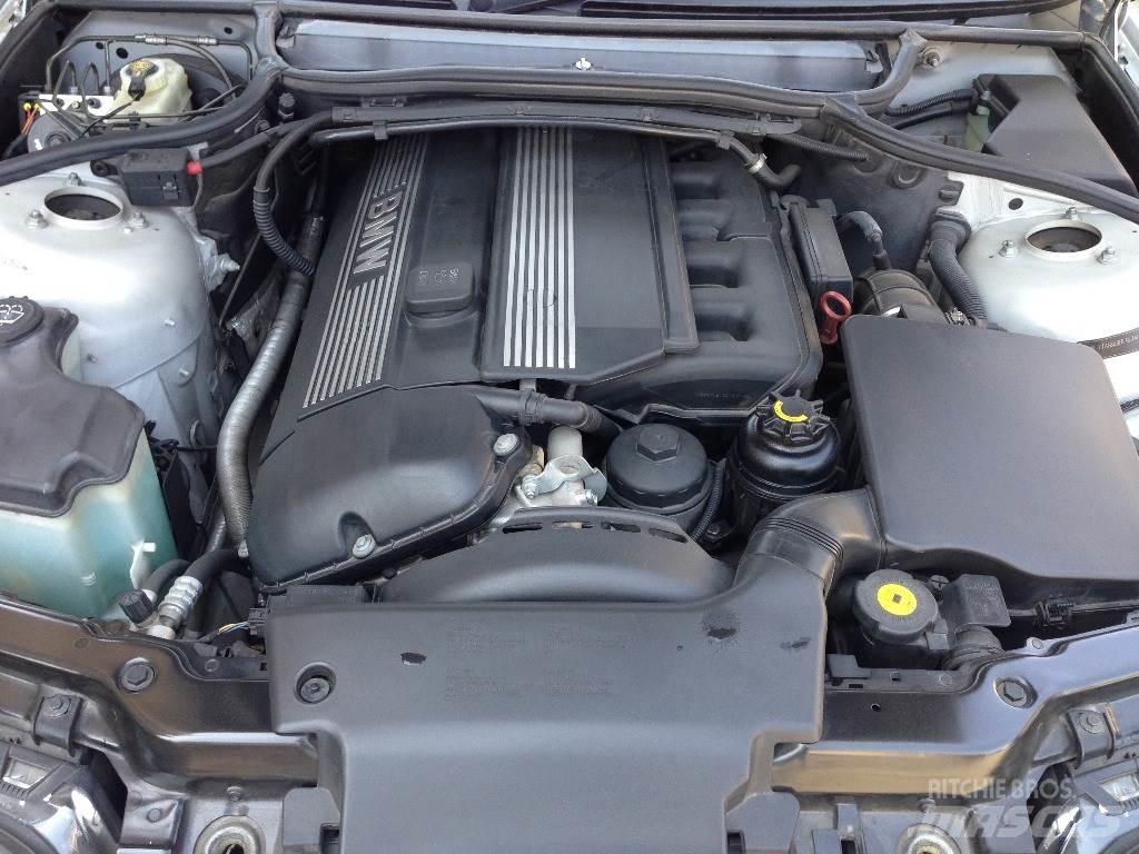 BMW GH-AV25 Samochody osobowe