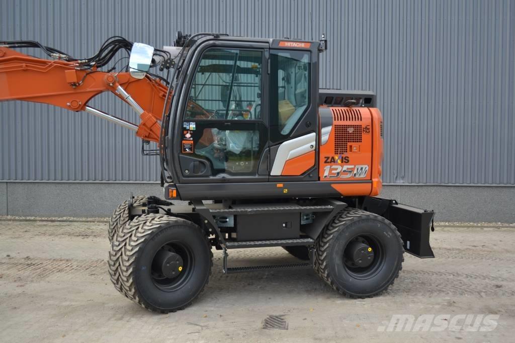 Hitachi ZX135W-7 Koparki kołowe
