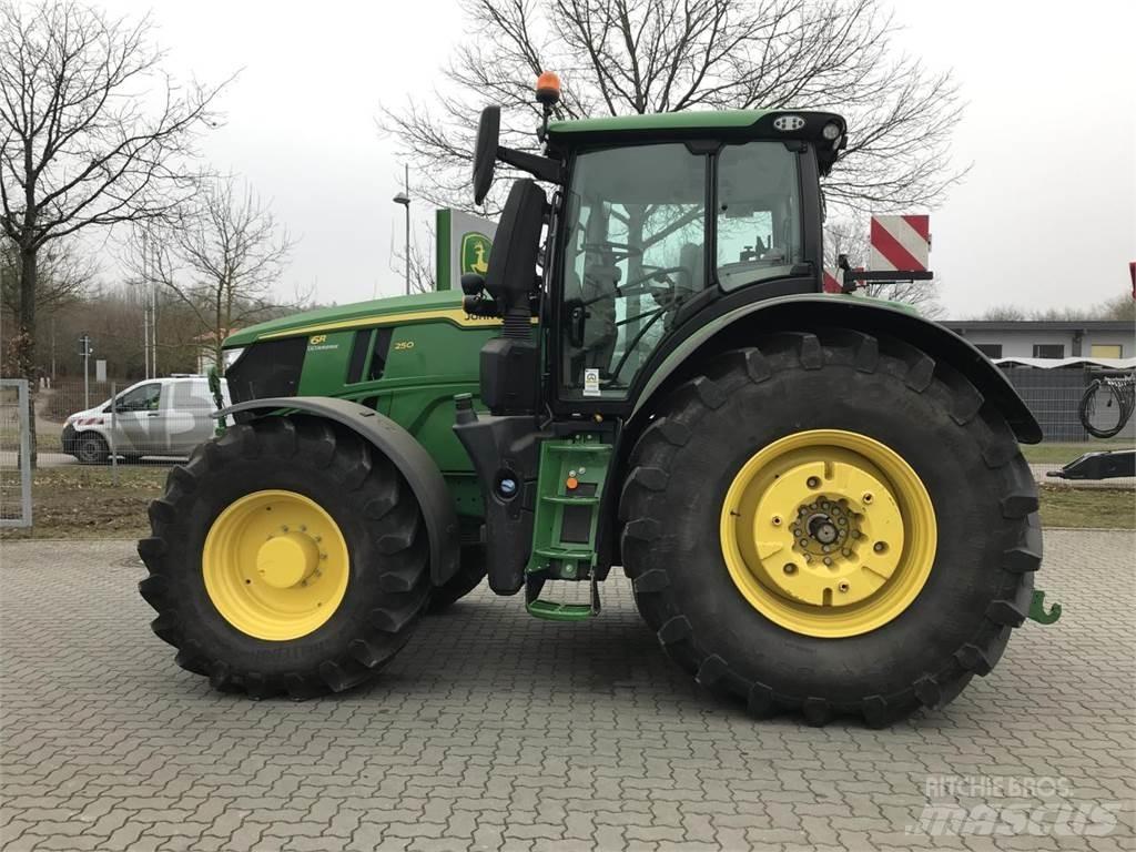 John Deere 6R 250 Ciągniki rolnicze